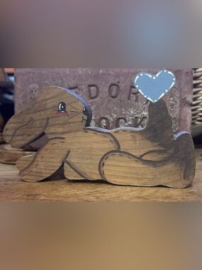 Vintage Hand Painted Wooden Rabbit Decor Blue‎ Heart Cottage Decor